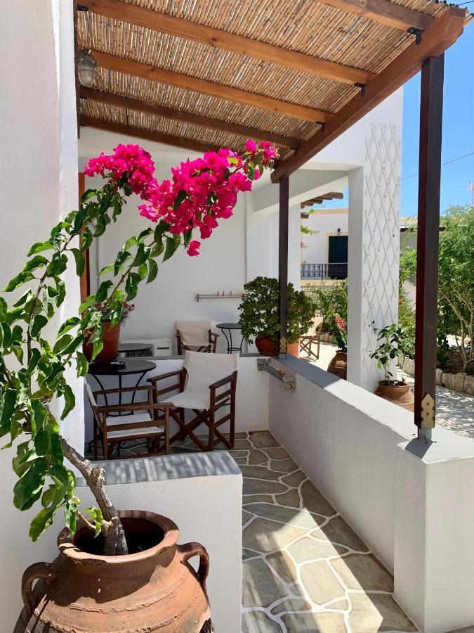 Hotel Antheia à Folégandros Extérieur photo